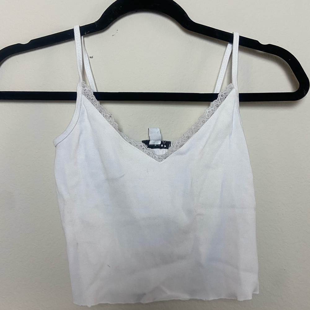 white lace tank top